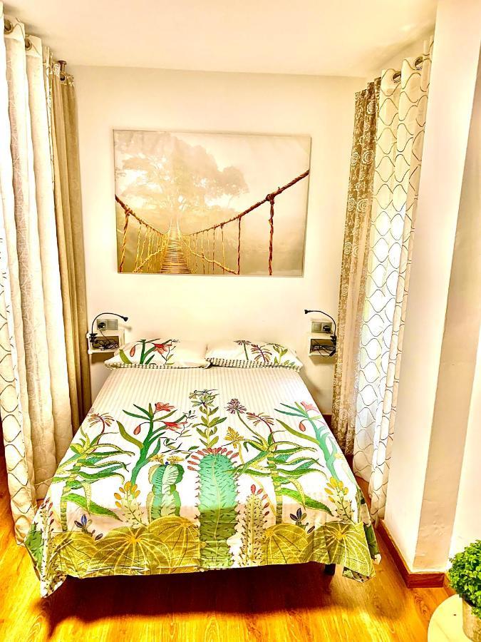 Anas Apartment Centro Historico Málaga Kültér fotó